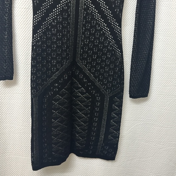 Gorgeous sweater dress. - Picture 4 of 11